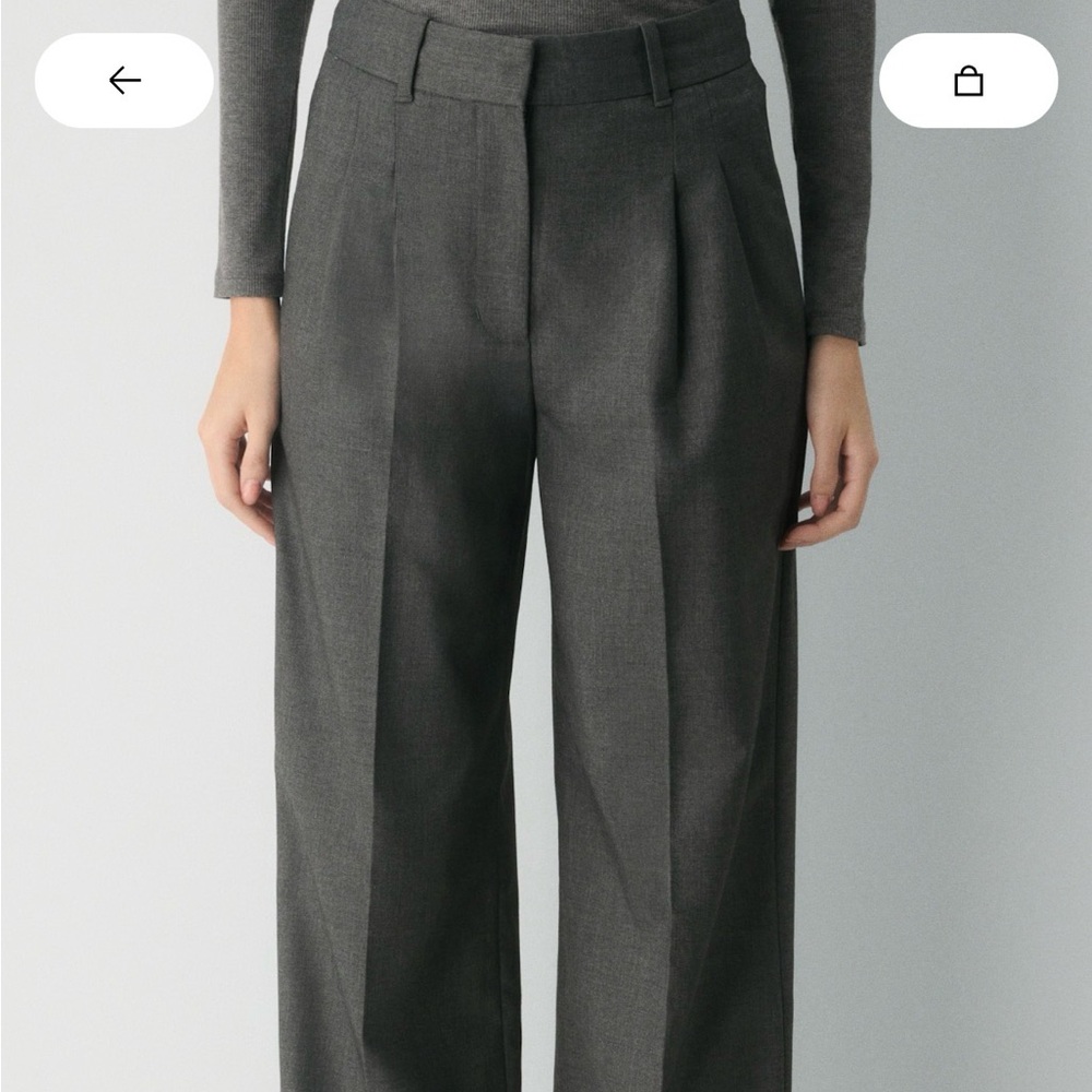Aritzia Effortless Pant in Charcoal